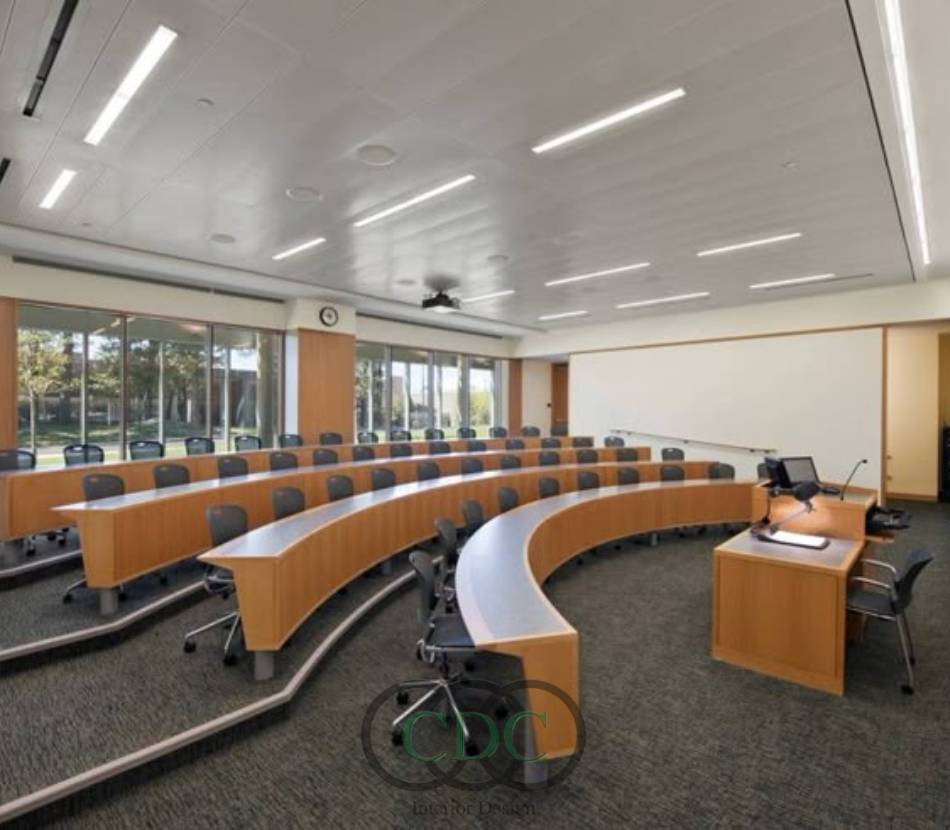 Bí quyết thiết kế nội thất hội trường đại học Thương Mại đẹp và hiện đại