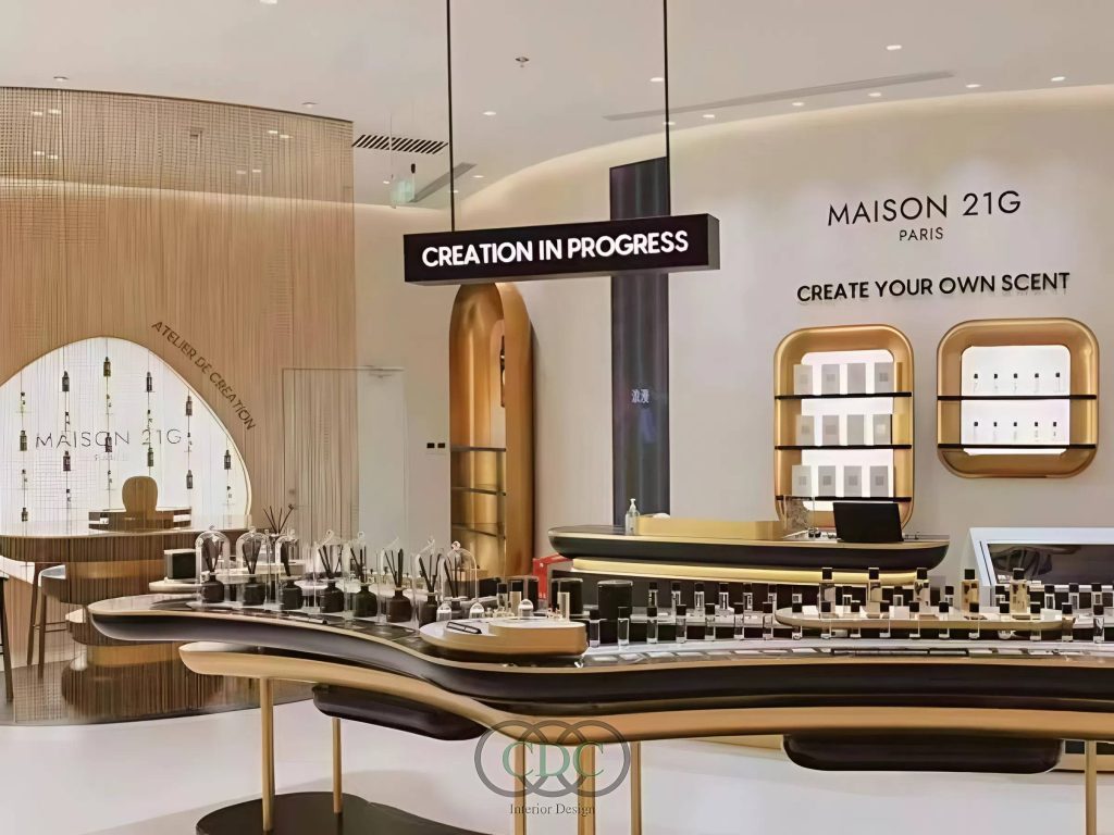 showroom-tone- den-vang-kim.jpg